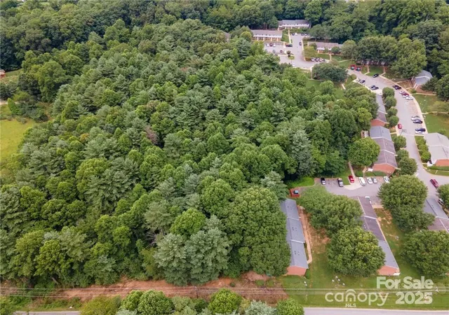 3rd image of 9999 Pisgah View Rd, Asheville, NC 28806 | MLS# 4269258