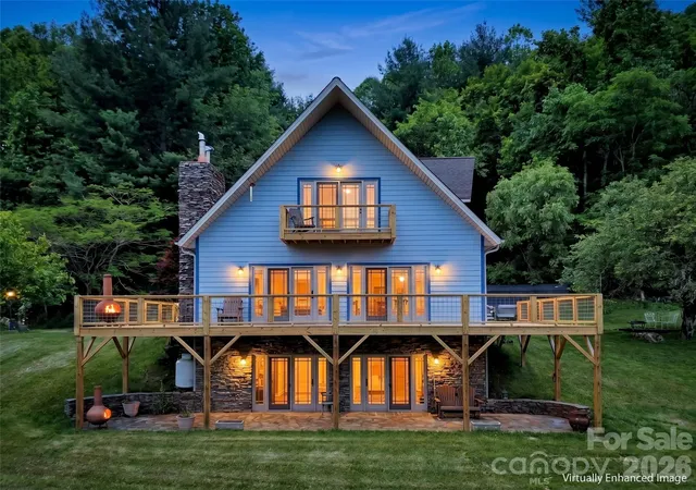Photo 1 of Single family home for sale at 1592 Piney Hill Rd, Burnsville, NC 28714 | MLS# 4269661 | Listing updated on 2026-09-23