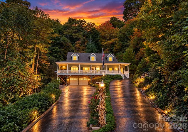 Single family home for sale at 28 Mountain Breeze Dr, Maggie Valley, NC 28751 | MLS# 4271261