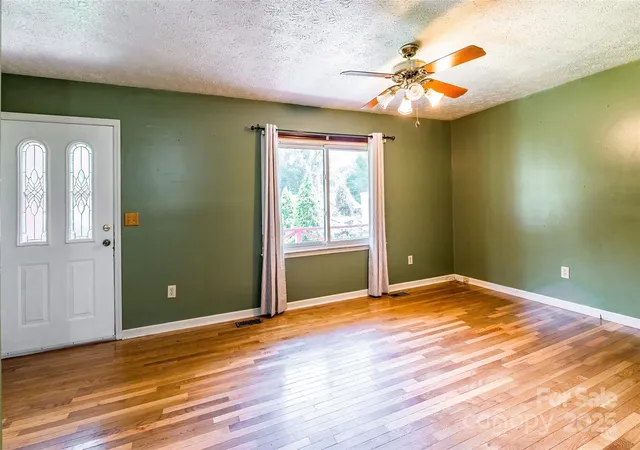 4th image of 2675 Tablerock Rd, Lenoir, NC 28645 | MLS# 4271816