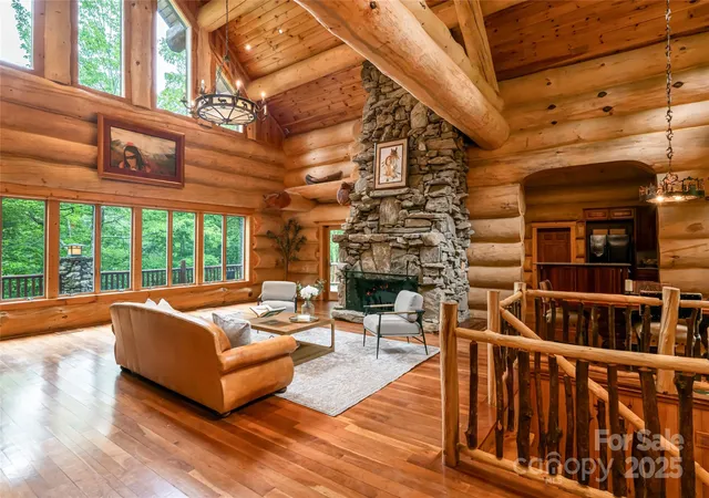 Photo 3 of Single family home for sale at 303 Flying Hawk Trl, Waynesville, NC 28786 | MLS# 4272138 | Listing updated on 2026-09-29
