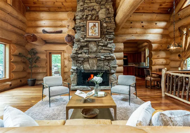 Photo 3 of Single family home for sale at 303 Flying Hawk Trl, Waynesville, NC 28786 | MLS# 4272138 | Listing updated on 2026-09-29