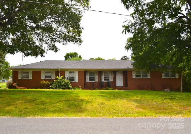 3rd image of 405 Wesley Heights Dr, Albemarle, NC 28001 | MLS# 4272842