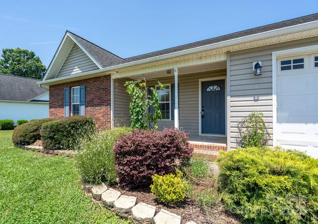 5th image of 402 Beaver Dam Church Rd, Shelby, NC 28152 | MLS# 4273406