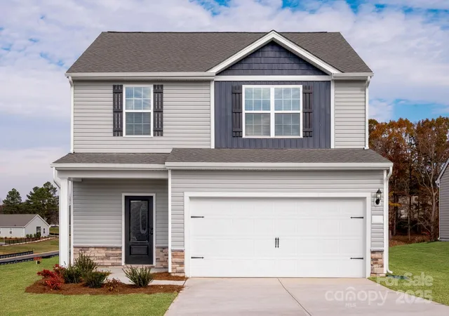 2nd image of 1072 Russell Dr, Winston Salem, NC 27127 | MLS# 4273528
