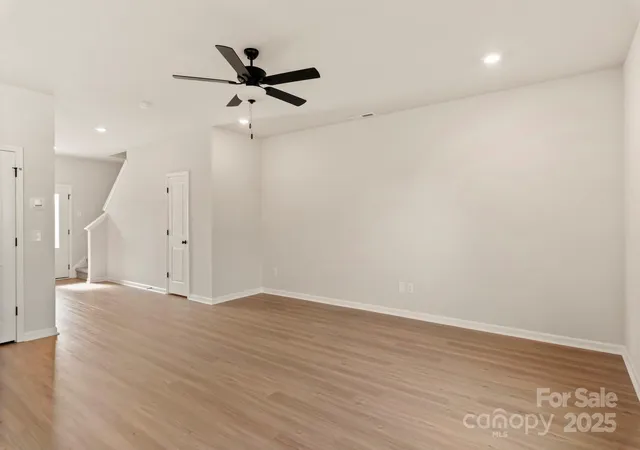 5th image of 1072 Russell Dr, Winston Salem, NC 27127 | MLS# 4273528