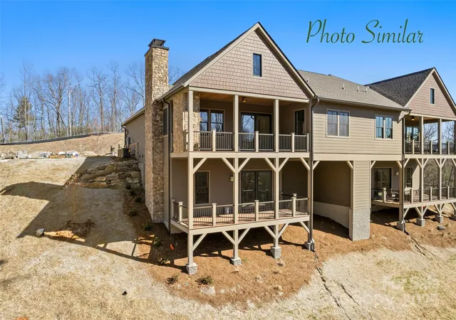 Photo 2 of Townhouse for sale at 18 Chimney Chase Trl, Hendersonville, NC 28739 | MLS# 4273696 | Listing updated on 2026-06-29