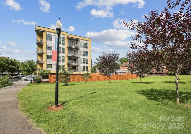 25th image of 630 Calvert St #410, Charlotte, NC 28208 | MLS# 4274131