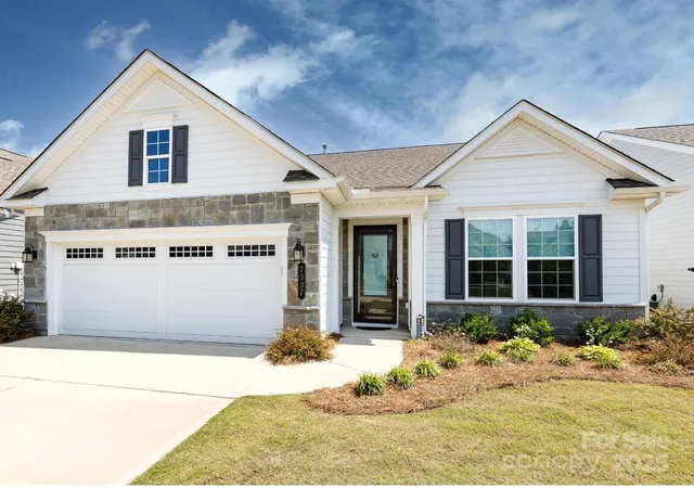 Homes for sale in Charlotte, NC | 7337 Overjoyed Xing, Charlotte, NC 28215 | MLS# 4274967