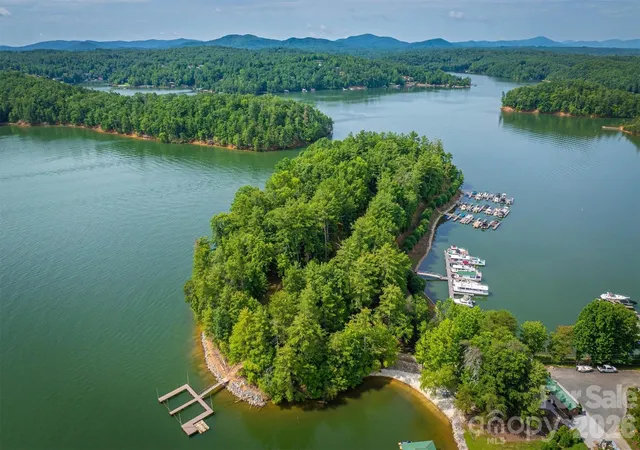 3rd image of 810 Marina Dr #1, Nebo, NC 28761 | MLS# 4275035