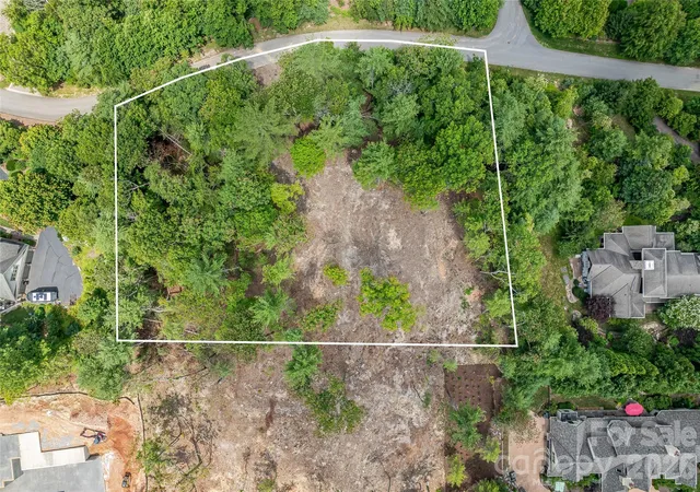 Photo 3 of Land for sale at 99999 Cedar Hl Dr #28, Asheville, NC 28803 | MLS# 4275137 | Listing updated on 2026-09-30