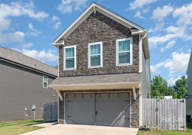 Photo 3 of Single family home for sale at 839 Foxglove Ln, York, SC 29745 | MLS# 4275327 | Listing updated on 2026-09-28