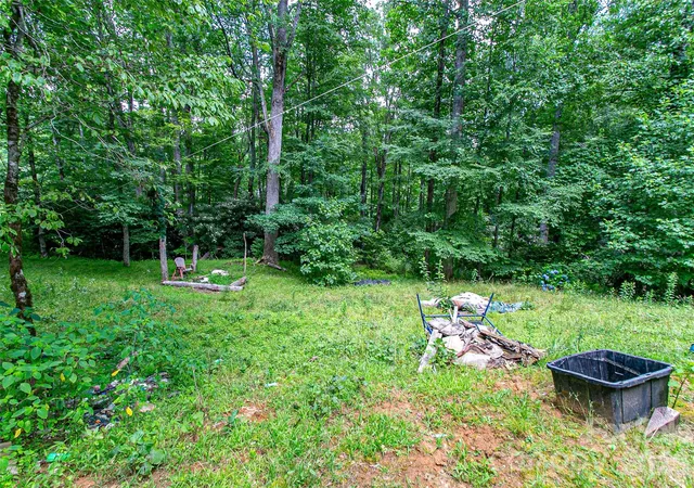 Photo 2 of Single family home for sale at 164 Horseplay Ln, Lake Toxaway, NC 28747 | MLS# 4275462 | Listing updated on 2026-10-02