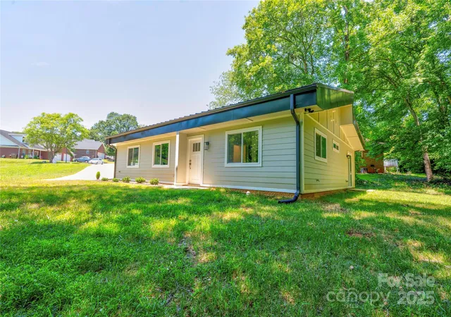 3rd image of 900 Linney Ln, Shelby, NC 28152 | MLS# 4276627