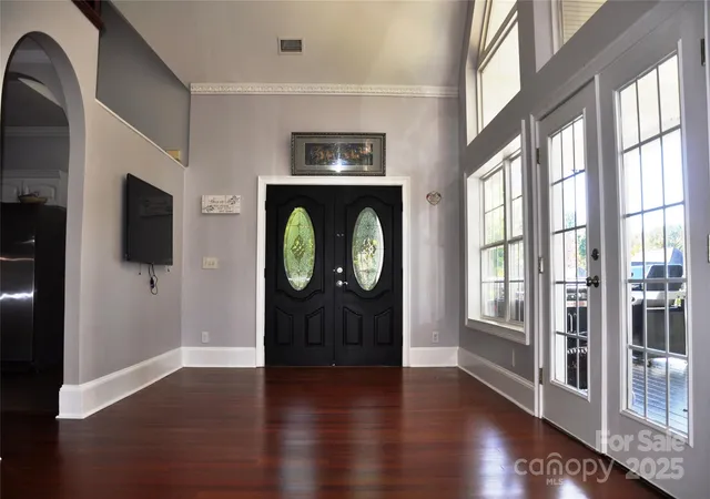 3rd image of 3645 Lake Bluff Dr, Sherrills Ford, NC 28673 | MLS# 4277092