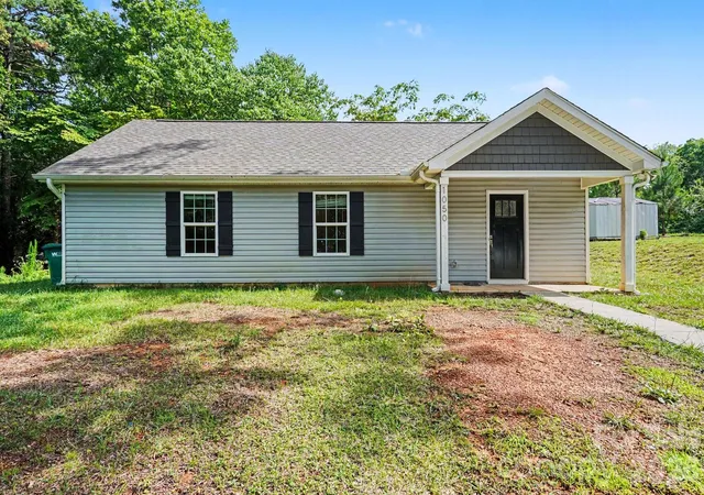 Homes for sale in Albemarle, NC | 1050 Rush St, Albemarle, NC 28001 | MLS# 4277361