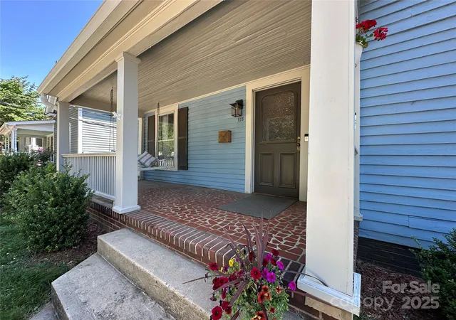 4th image of 115 E Steele St, Salisbury, NC 28144 | MLS# 4277536