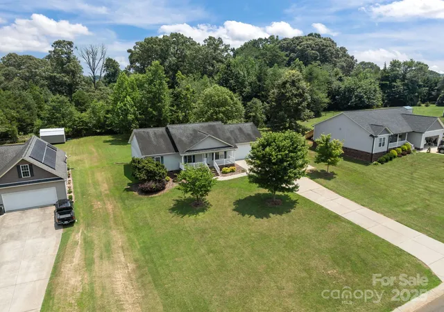 Photo 3 of Sale Pending at 226 Brooks Farm Dr, Rockwell, NC 28138 | MLS# 4278847 | Listing updated on 2026-09-08