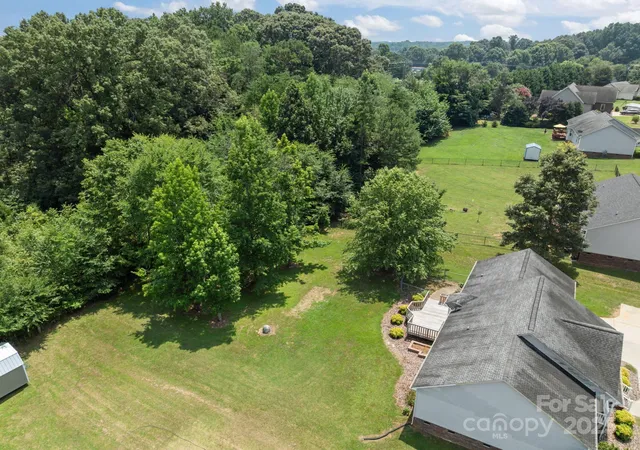 Photo 3 of Sale Pending at 226 Brooks Farm Dr, Rockwell, NC 28138 | MLS# 4278847 | Listing updated on 2026-09-08