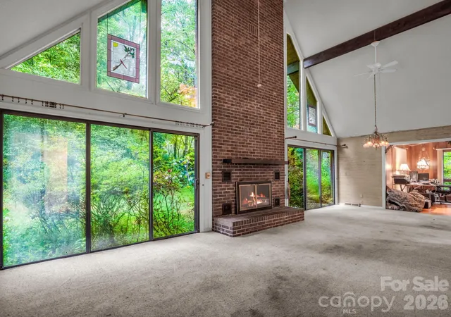 Photo 1 of Single family home for sale at 421 Chickadee Ln, Brevard, NC 28712 | MLS# 4279662 | Listing updated on 2026-08-14