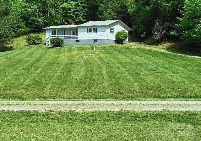 Photo 1 of Single family home for sale at 2255 Nc Hwy 268 W, Wilkesboro, NC 28697 | MLS# 4280174 | Listing updated on 2026-09-13