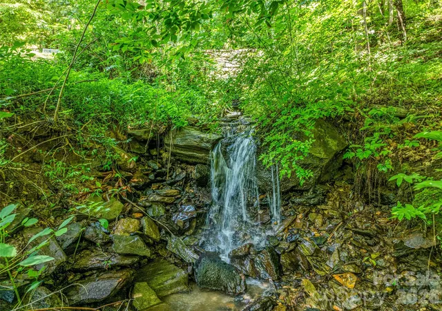 2nd image of 150 Sondley Pkwy, Asheville, NC 28805 | MLS# 4280880