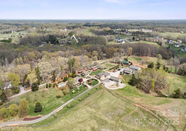 1st image of 1620 London Rd, Mooresville, NC 28115 | MLS# 4281112