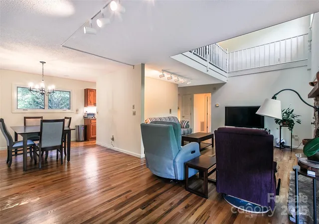 Photo 5 of Single family home for sale at 263 Ugedaliyvi Ct, Brevard, NC 28712 | MLS# 4281622 | Listing updated on 2026-07-27