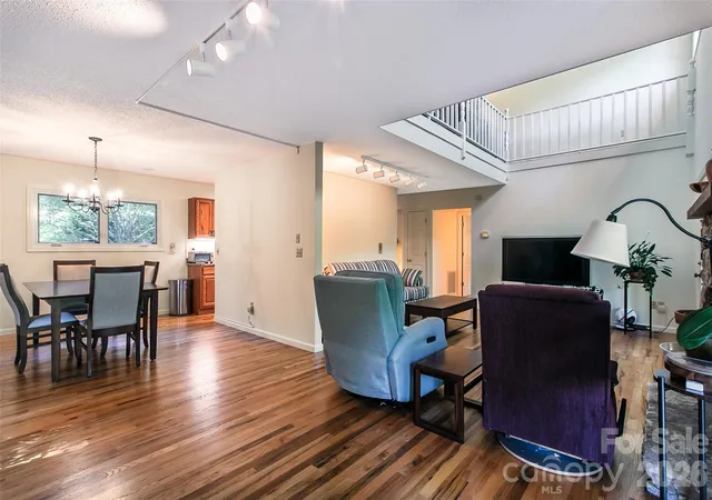 Photo 4 of Single family home for sale at 263 Ugedaliyvi Ct, Brevard, NC 28712 | MLS# 4281622 | Listing updated on 2026-10-06