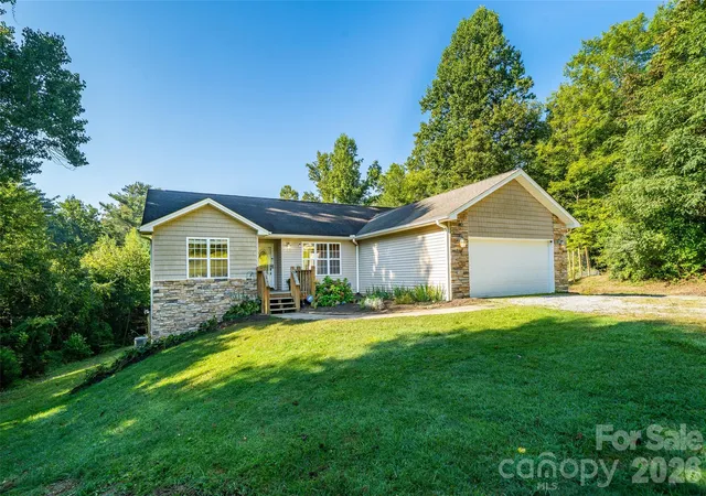 2nd image of 151 Willard Ln, Hendersonville, NC 28792 | MLS# 4281738