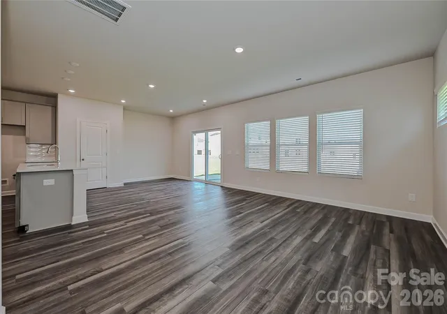 Photo 3 of Single family home for sale at 1433 Wildflower St, Newton, NC 28658 | MLS# 4282395 | Listing updated on 2026-10-01