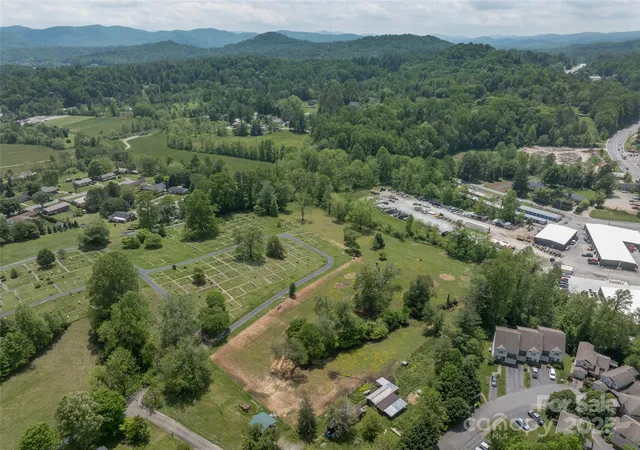 Photo 4 of Land for sale at 99999 Hamilton Dr, Brevard, NC 28712 | MLS# 4282710 | Listing updated on 2026-05-13