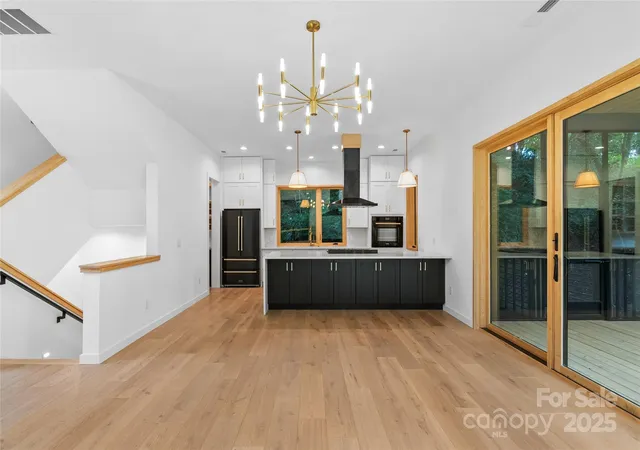 3rd image of 43 Waynesville Ave, Asheville, NC 28806 | MLS# 4283034