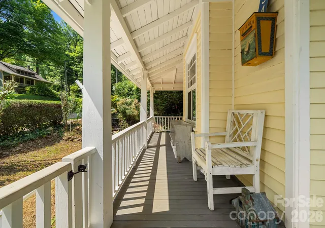 Photo 4 of Single family home for sale at 334 Greenville St, Saluda, NC 28773 | MLS# 4283368 | Listing updated on 2026-09-05