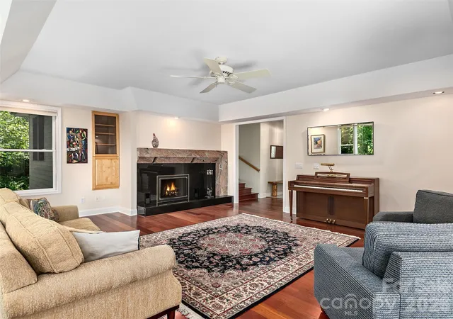 4th image of 608 Upper Sondley Dr, Asheville, NC 28805 | MLS# 4283566