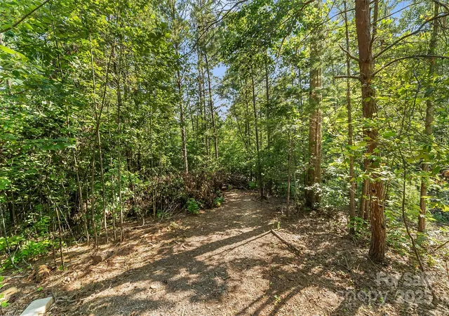 Photo 4 of Land for sale at V/l Horizon Dr, Nebo, NC 28761 | MLS# 4283998 | Listing updated on 2025-10-07