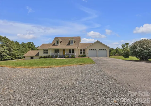 Photo 1 of Single family home for sale at 1144 Old Mountain Rd, Statesville, NC 28677 | MLS# 4284201 | Listing updated on 2026-10-02