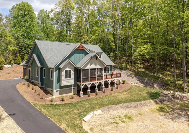 1st image of 634 Hollybrook Dr, Flat Rock, NC 28731 | MLS# 4284666