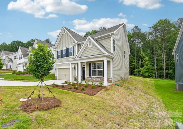 3rd image of 153 Asmodean Ln, Troutman, NC 28166 | MLS# 4284995