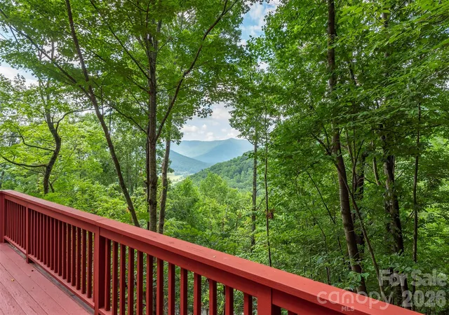 2nd image of 7 Winding Poplar Rd, Black Mountain, NC 28711 | MLS# 4285345