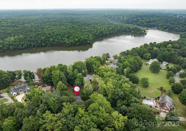 48th image of 11902 Mountain Crest Cir, Charlotte, NC 28216 | MLS# 4286743