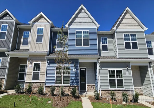 Photo 1 of Townhouse for sale at 1318 Principal Featherstone Ave, Gastonia, NC 28052 | MLS# 4288480 | Listing updated on 2026-10-01