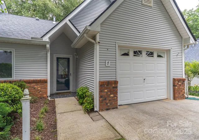 5th image of 7 Silver Pl, Black Mountain, NC 28711 | MLS# 4288938