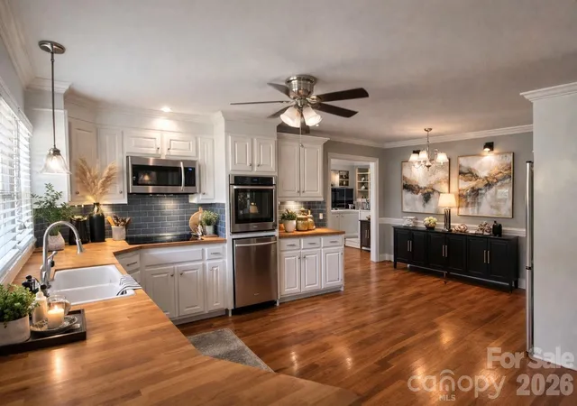 Photo 5 of Single family home for sale at 569 Great Fls Hwy, Chester, SC 29706 | MLS# 4289287 | Listing updated on 2026-02-27