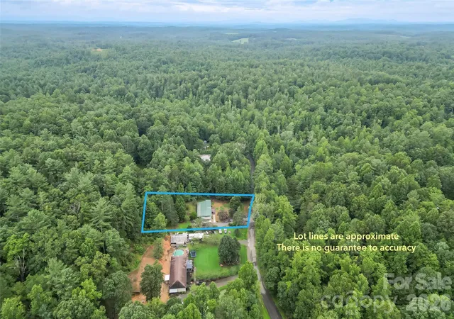 Photo 4 of Single family home for sale at 2236 Sisue St, Morganton, NC 28655 | MLS# 4289772 | Listing updated on 2026-08-28
