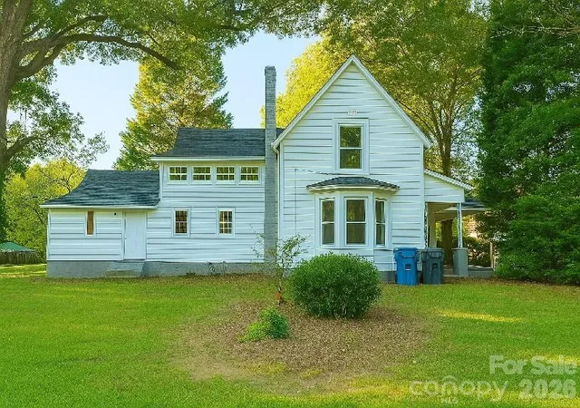 Photo 2 of Single family home for sale at 310 E Church St, Troutman, NC 28166 | MLS# 4291387 | Listing updated on 2026-10-05