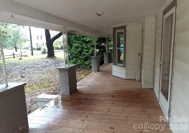 Photo 4 of Single family home for sale at 310 E Church St, Troutman, NC 28166 | MLS# 4291387 | Listing updated on 2026-10-05