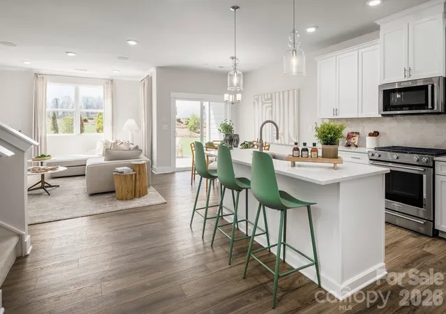 3rd image of 3110 Finchborough Ct, Charlotte, NC 28269 | MLS# 4291924