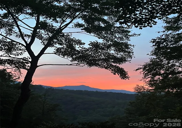 3rd image of 19 High Terrain Dr, Burnsville, NC 28714 | MLS# 4292029