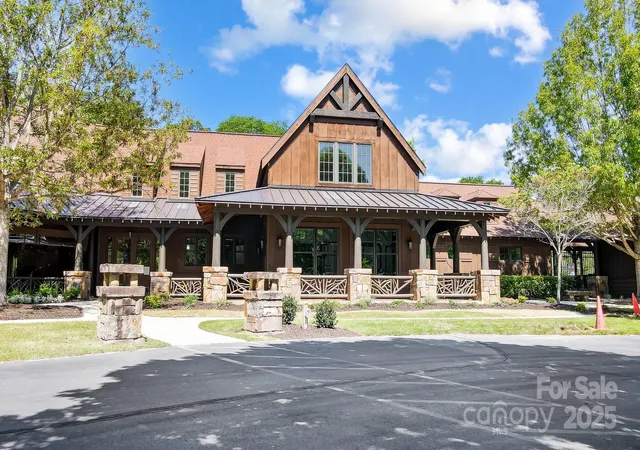 Photo 4 of Land for sale at 10629 Is Point Rd, Charlotte, NC 28278 | MLS# 4292589 | Listing updated on 2026-08-29
